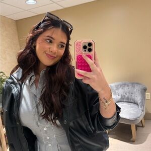 Meet your Posher, isa